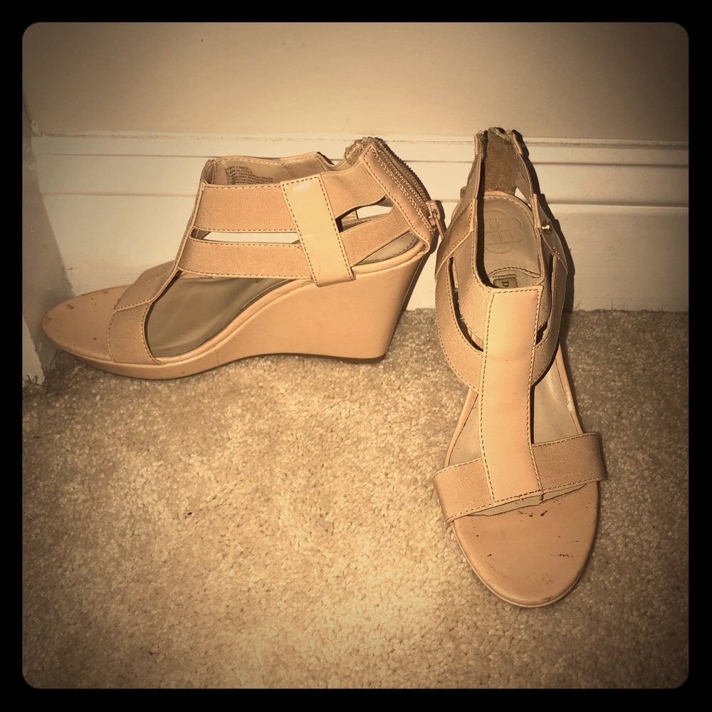 Beige wedges